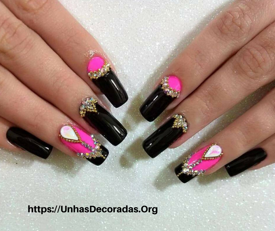 Unhas Rosas: 112 Ideias com tons de rosa e estilos