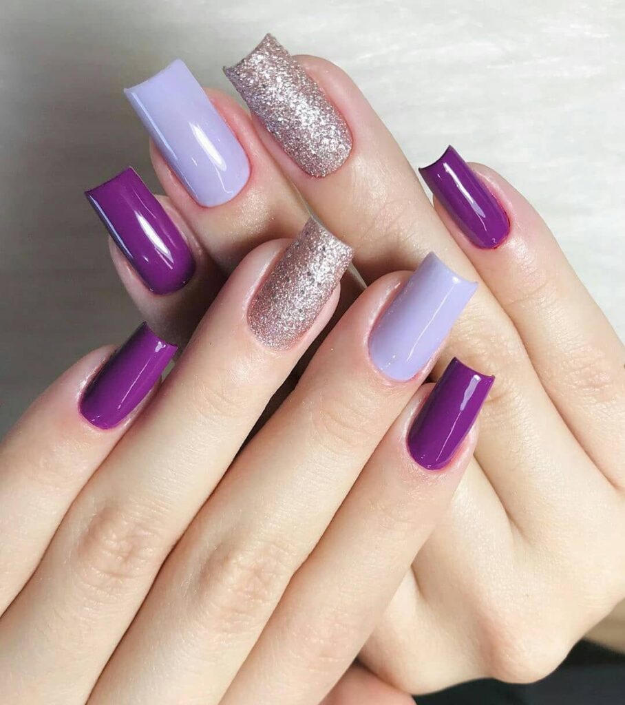 Unhas Lilás: 62 Modelos Lindos com Tons Diferentes para usar!